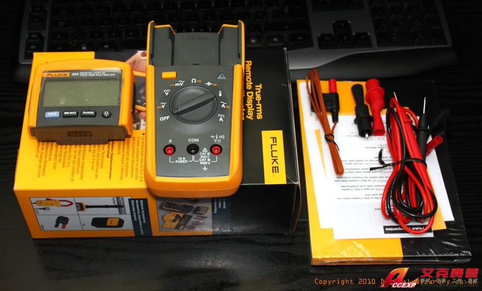 Fluke 233 數(shù)字萬(wàn)用表(真有效值、遠(yuǎn)程控制、顯示分離)圖片